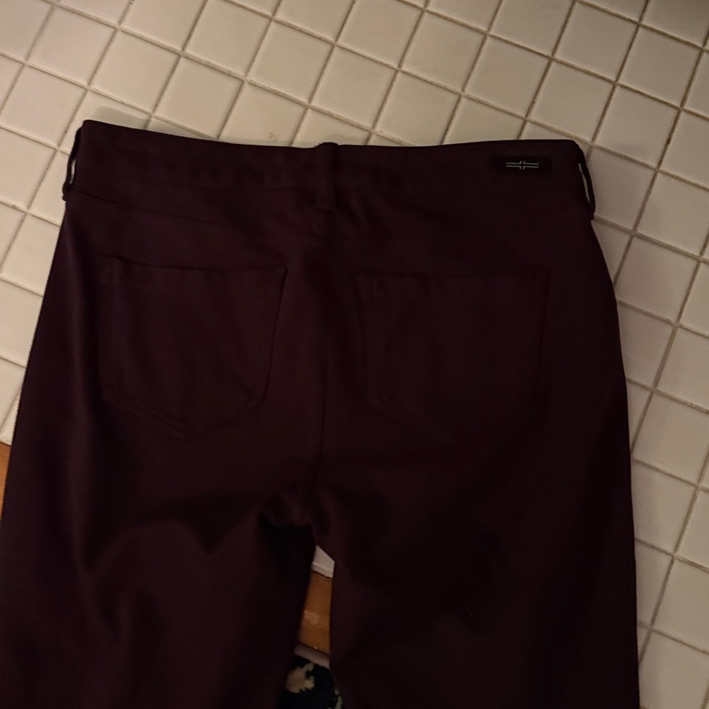 Liverpool Los Angeles Leggings/Jeggings in aubergine. Worn about 5-6 times - Picture 5 of 6